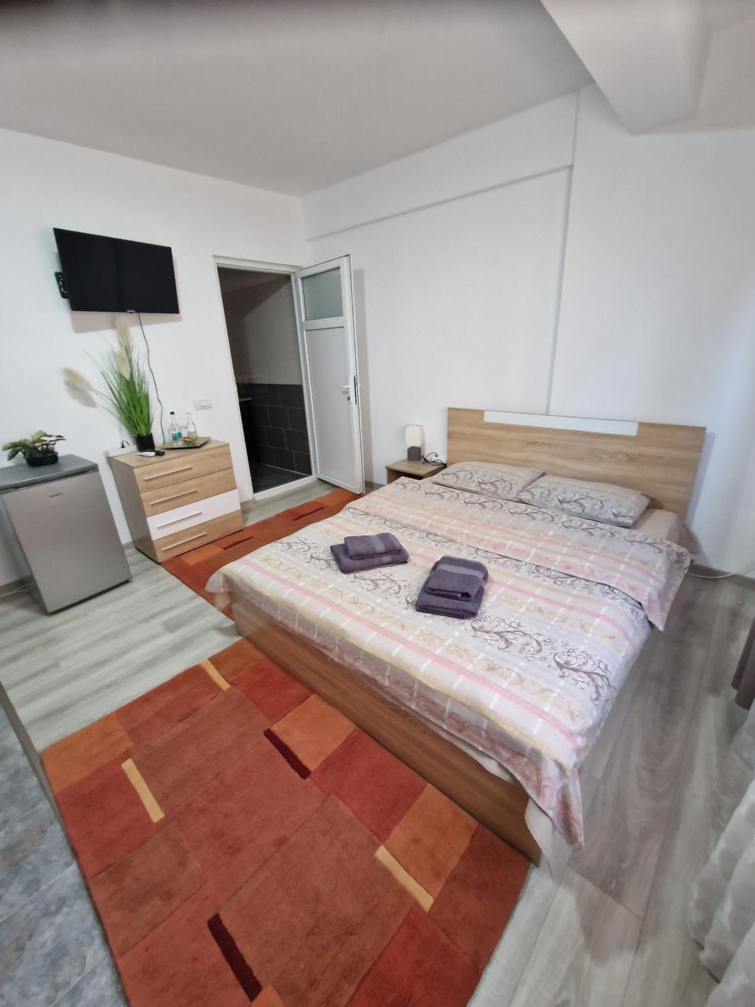 Casa Darya-24H Check-In Apartment Букурещ Екстериор снимка